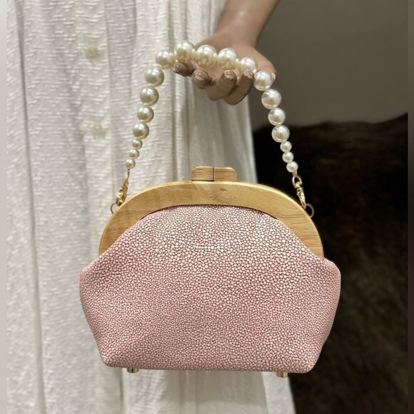 Pink Embossed Leather Handmade Round Wooden Frame Clutch/Crossbody & 2 Chains - Picture 4 of 16